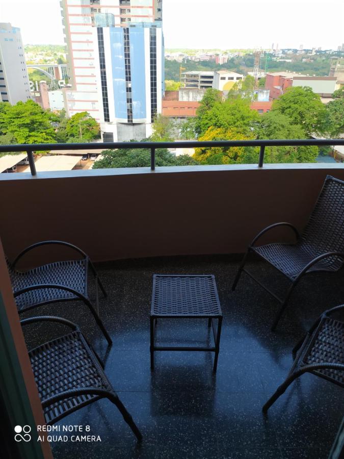 Moderno Y Amplio Apartamento Con Vista Fantastica En Pleno Centro シウダー・デル・エステ エクステリア 写真